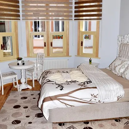 Fener Apartment