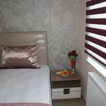 Goeruer Hotell 3*
