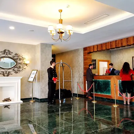 Sarissa Hotel 4*