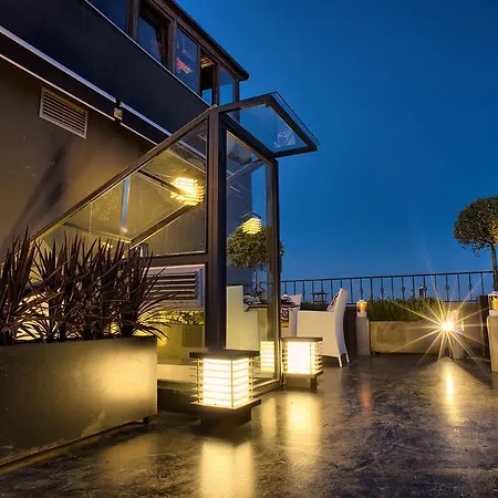 Apartment Irini Seaview House