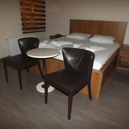 Hotel City Plus Butik