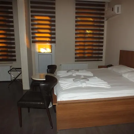 City Plus Butik Hotel 3*