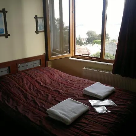 Hotel Emre 2*