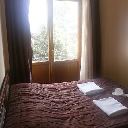 Emre Hotel 2*