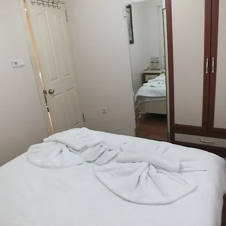 Taksim Park Hotel 2*