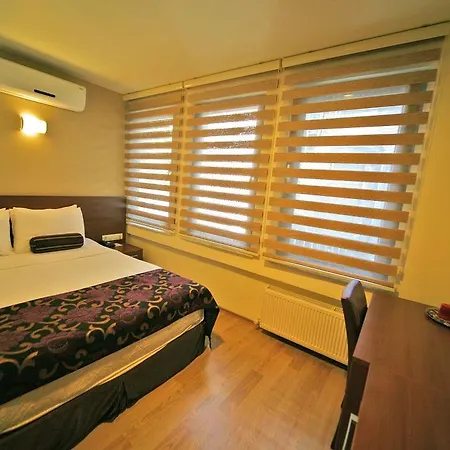 Wide Taksim Hotel Istanboel
