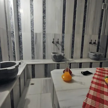 Rhiss Bostanci 3* Istanbul