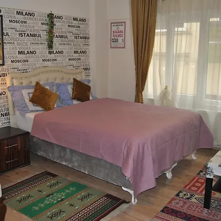 Falcon Apartment *