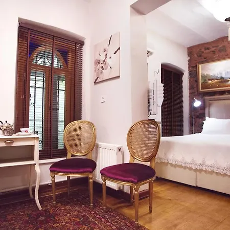 Faik Pasha Bed & Breakfast 4*