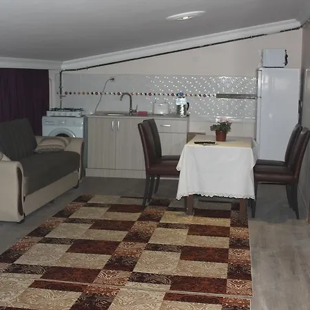 Aparthotel Herton Apart 3*
