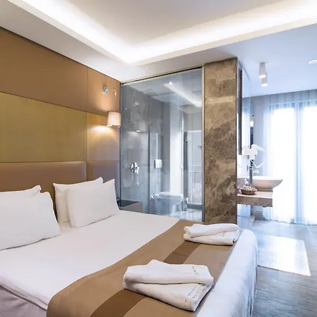 Gk Regency Aparthotel 4*