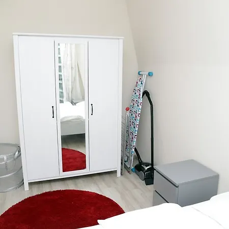 Ecorental House