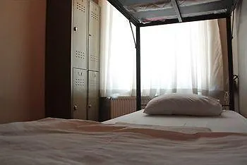 Hostel Nobel *