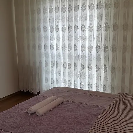 Apartment Akbati Akkoza *