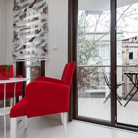 Galata Melling Apartahotel 3*