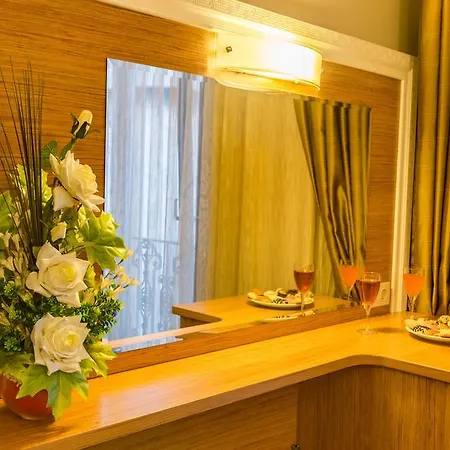 Grand Rosa 2*