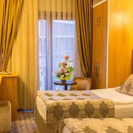 Grand Rosa Hotel 2*