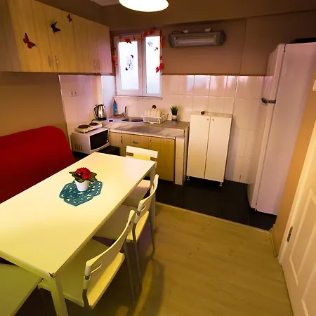 A'la House Aparthotel