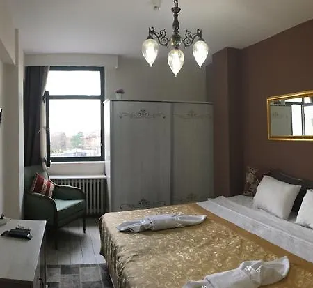 Esra Sultan Petrol Hotel
