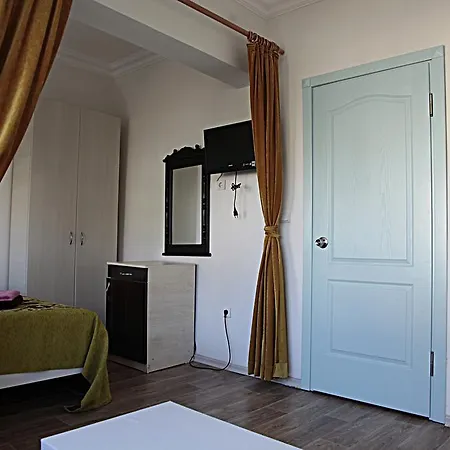 Marbella 2*