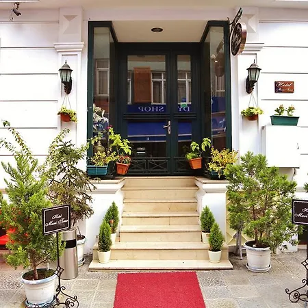 Maritime Hotel