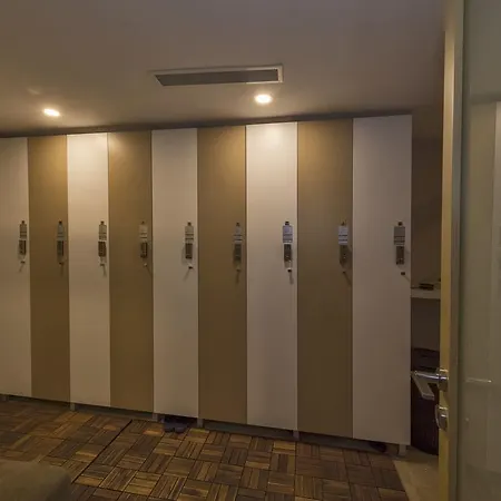Glorious Hotel 4*