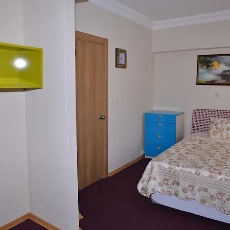 Emsa Maltepedeki Eviniz 2* Estambul