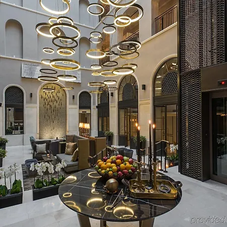 Karakoy 4*