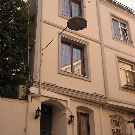 Sunrise Apartment