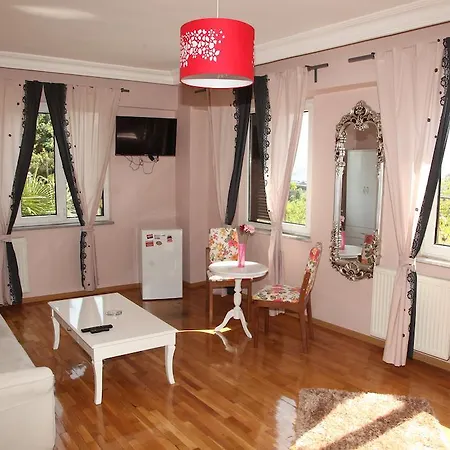 Yesim Suites