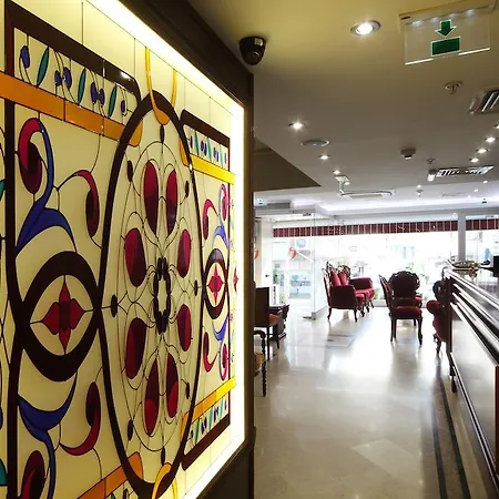 Newcity Hotel