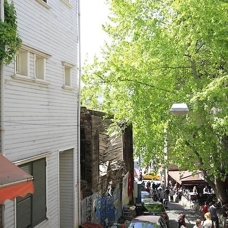 Coskun House *