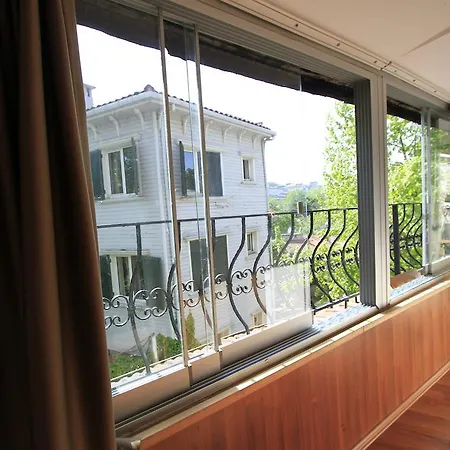 Apartment Coskun House