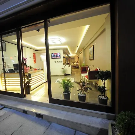 Hotel Taxim 3*