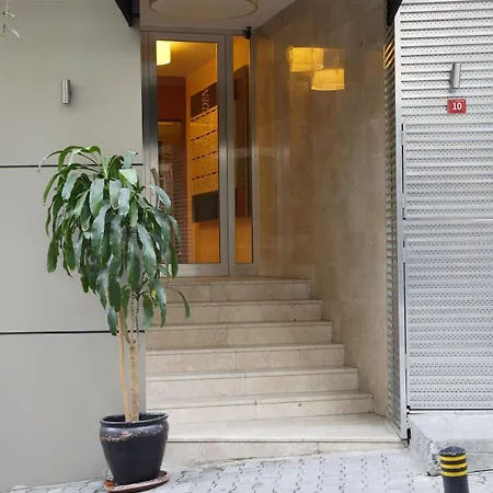 Aparthotel Valikonagi