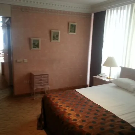 Hotel Sozbir Royal 3*