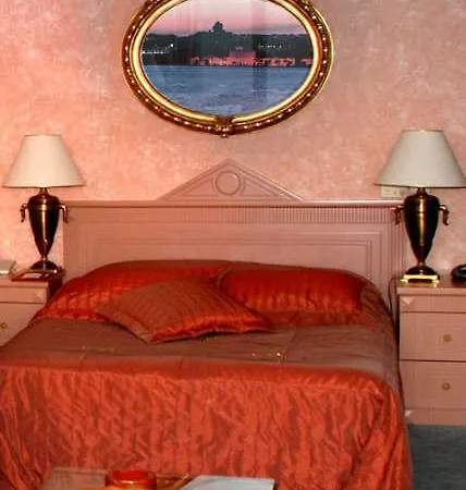 Hotel Sozbir Royal