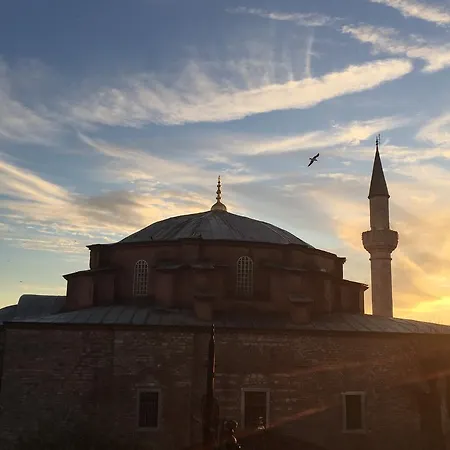 Otel Antik Sofia 3*