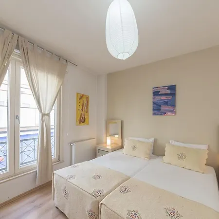 Apartment Amedros *