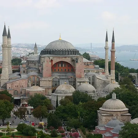 Hotel Grand Palmiye Istanbul