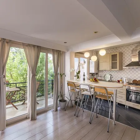 Apartment Amedros