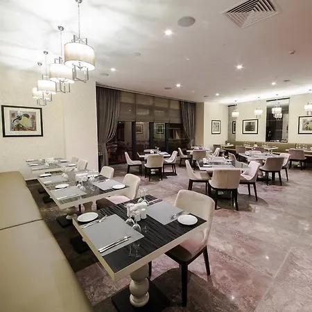فندق Inside Sisli 4*