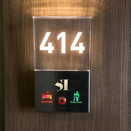 فندق Inside Sisli 4*
