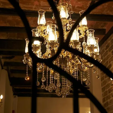 מלון דירות Art Nouveau Galata 3*