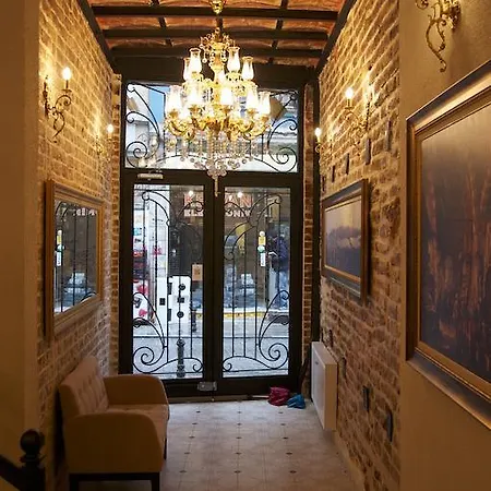 Aparthotel Art Nouveau Galata 3*