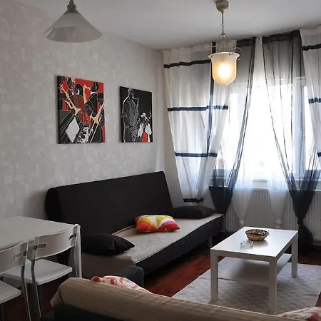 Apartment Fuarev - Halkali Area *