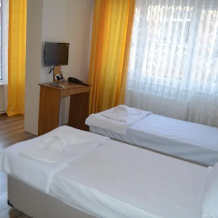 Hotel Hilton Garden Atatuerk Airport 4*