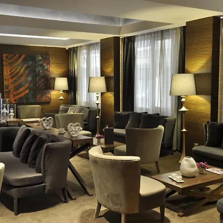 Hotel Alkoclar Keban 4*