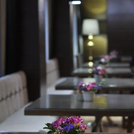 Hotel Alkoclar Keban 4*