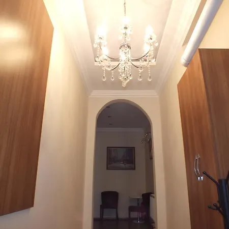 Hotel City Plus Butik 3*